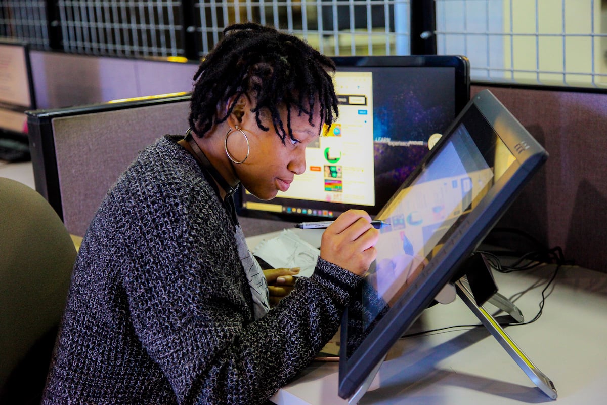 Digital Arts Careers and Outlook 2024 Guide